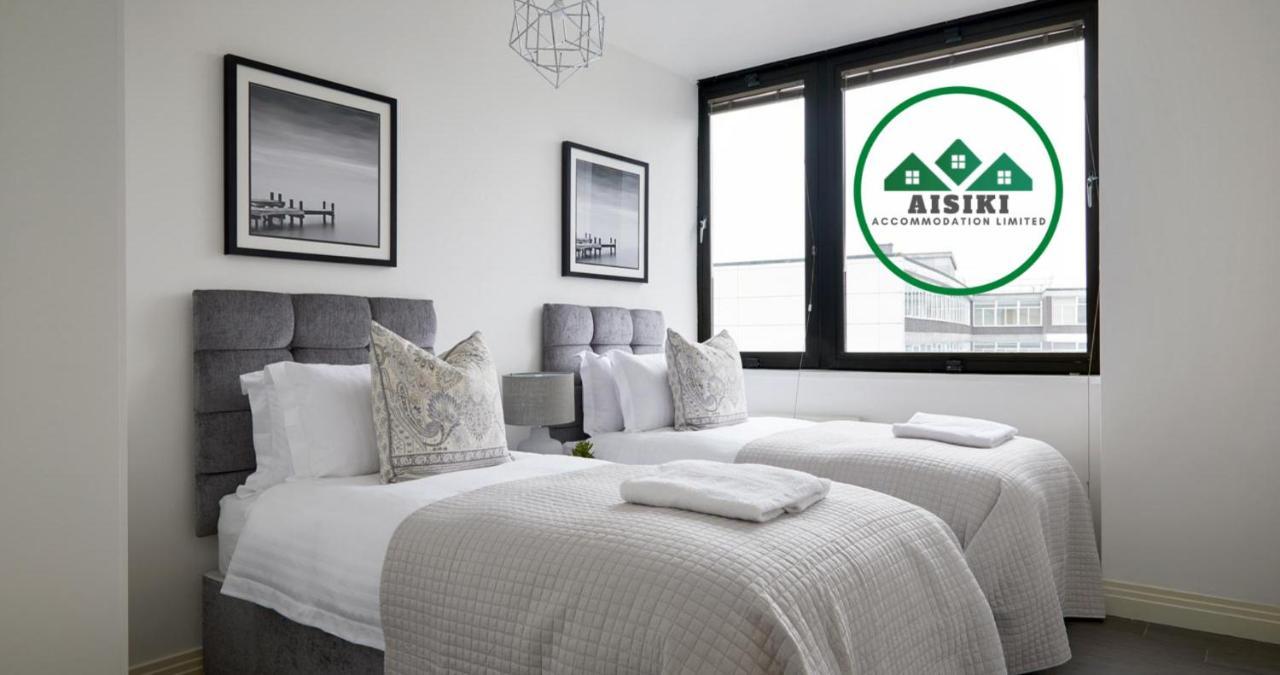 Aisiki Living At Upton Rd, Multiple 1, 2, Or 3 Bedroom Apartments, King Or Twin Beds With Free Wifi And Free Parking 왓퍼드 외부 사진