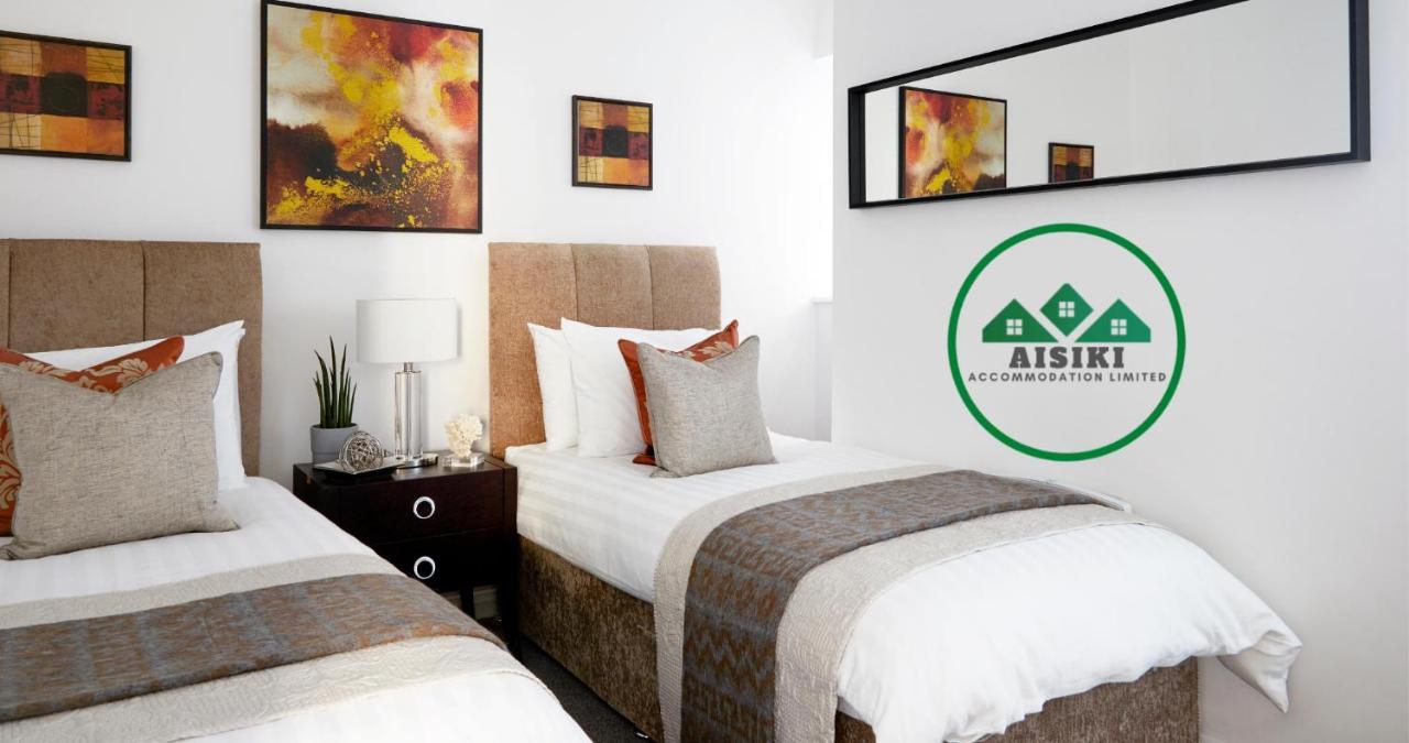 Aisiki Living At Upton Rd, Multiple 1, 2, Or 3 Bedroom Apartments, King Or Twin Beds With Free Wifi And Free Parking 왓퍼드 외부 사진